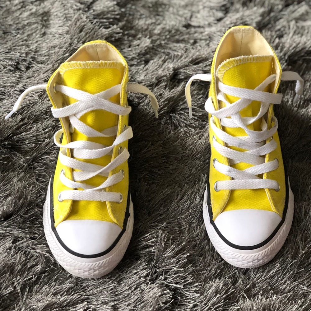 Kids Yellow Chuck Tayor All Star Hi